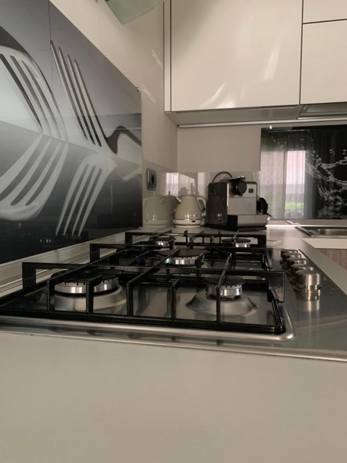 Casa Eva Con Piscina Privata Appartement Moniga del Garda Buitenkant foto